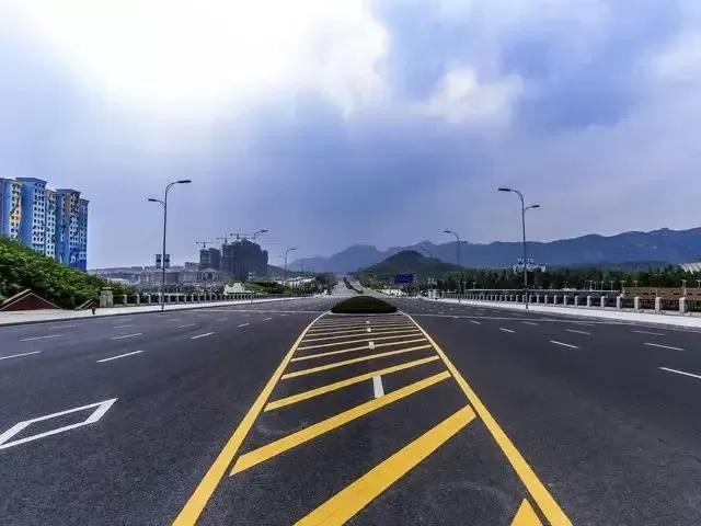 厂区内部道路划线