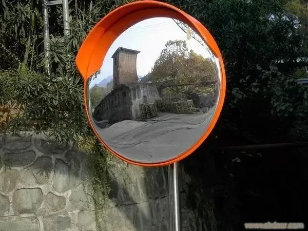 道路广角镜
